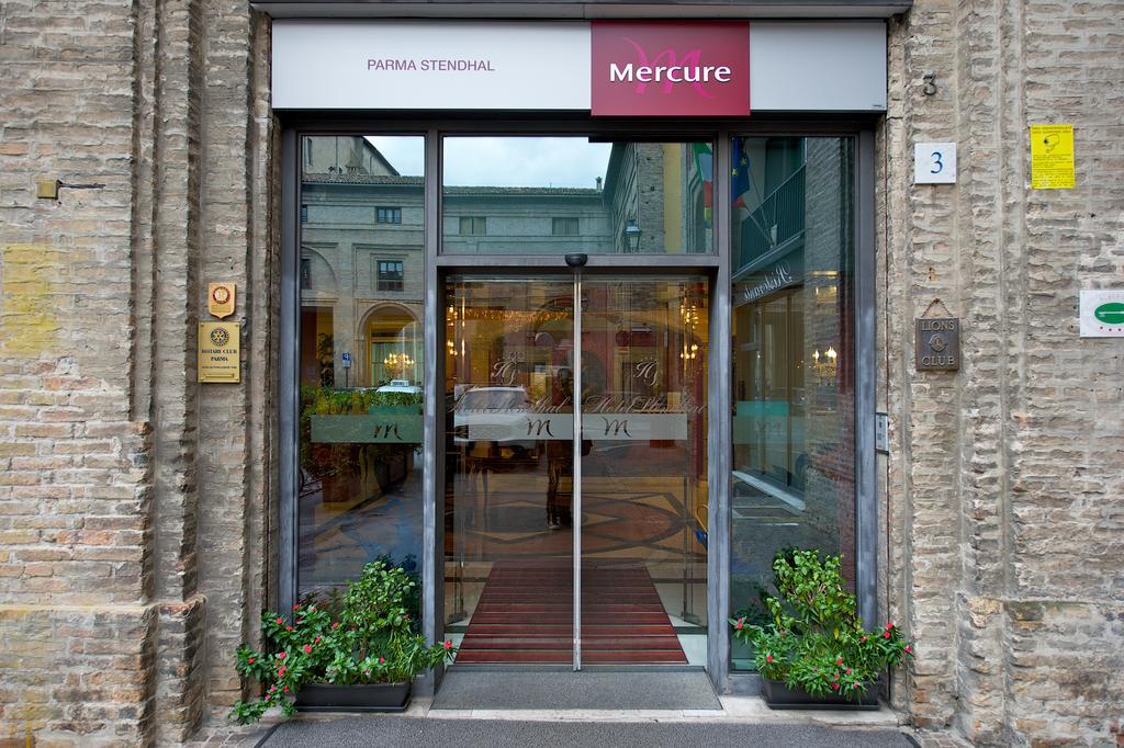 Mercure Parma Stendhal Екстериор снимка